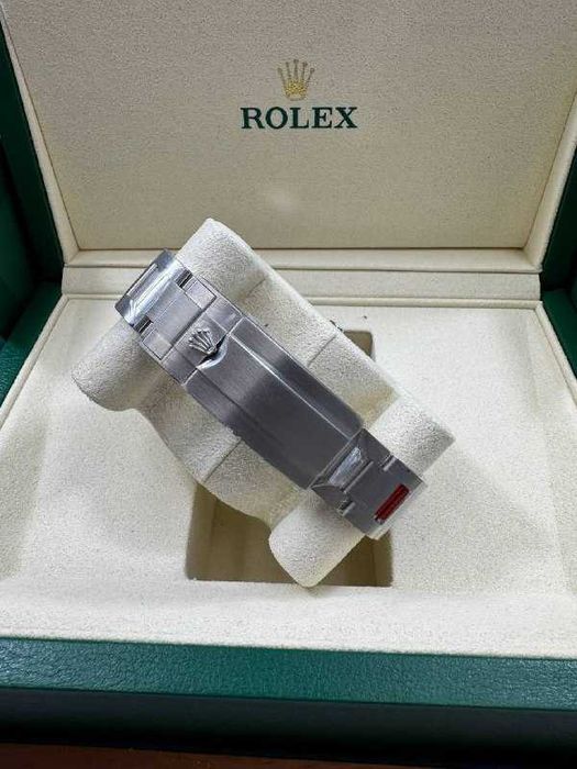 Rolex Submariner Oyster 41 мм Oystersteel m124060-0001