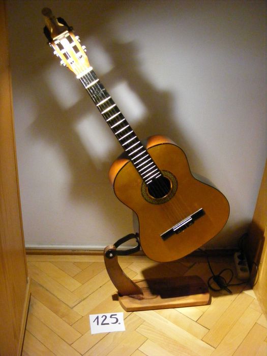 Chitară veioză  (cod 125)