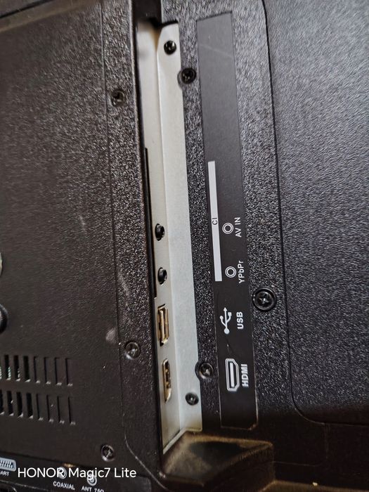 Лед телевизор санг 24 инча