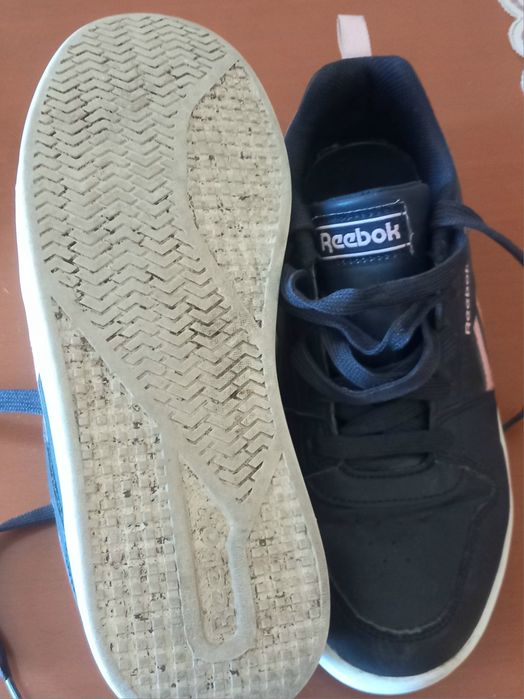 REEBOK кожени маратонки