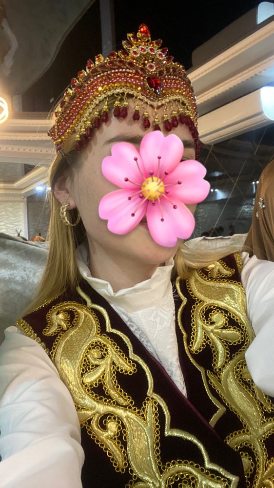 Даю на прокат одежды на келин салом с головными уборами