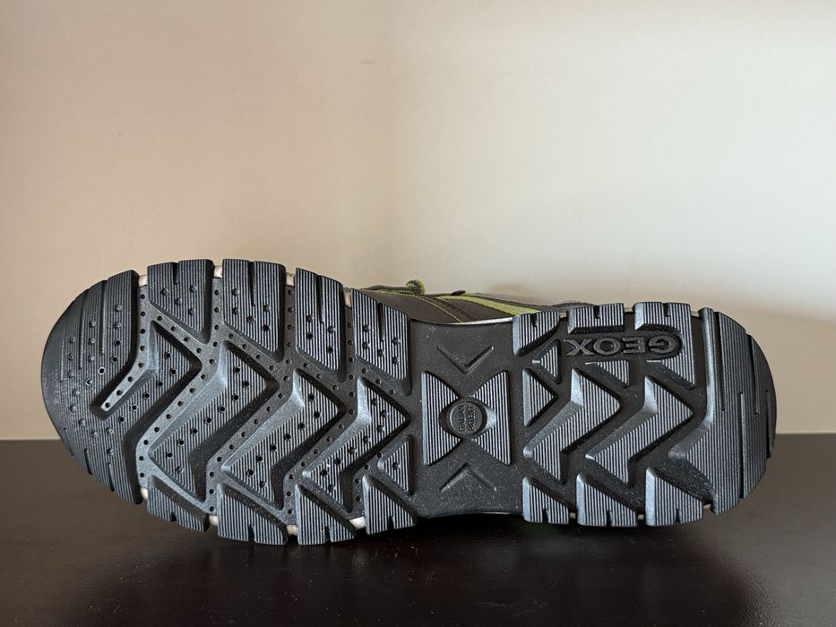 Geox Waterproof 45номер 30см Стелка Нови с Кутия