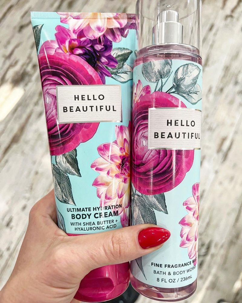 Намалени Bath and Bodyworks спрейчета, лосиони, душ гел