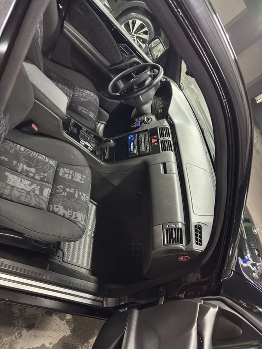 mersades benz sotiladi w210