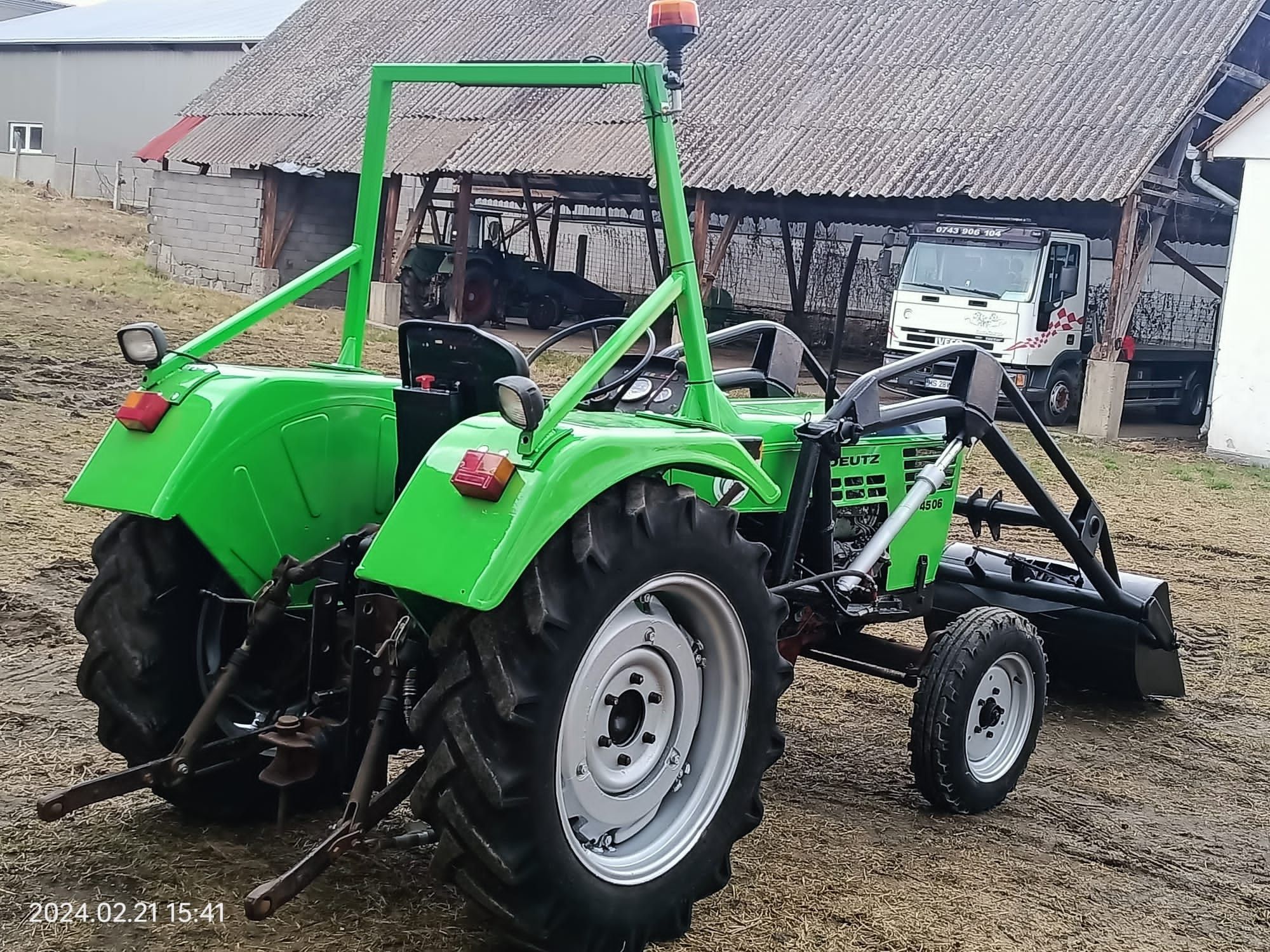 Tractor deutz 4506 (445)