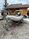 Лодка Honda Marine