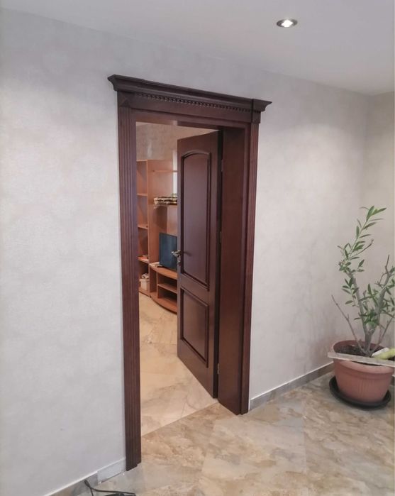 Montaj usi interior , usi la comanda , pal , mdf ,lemn stratificat