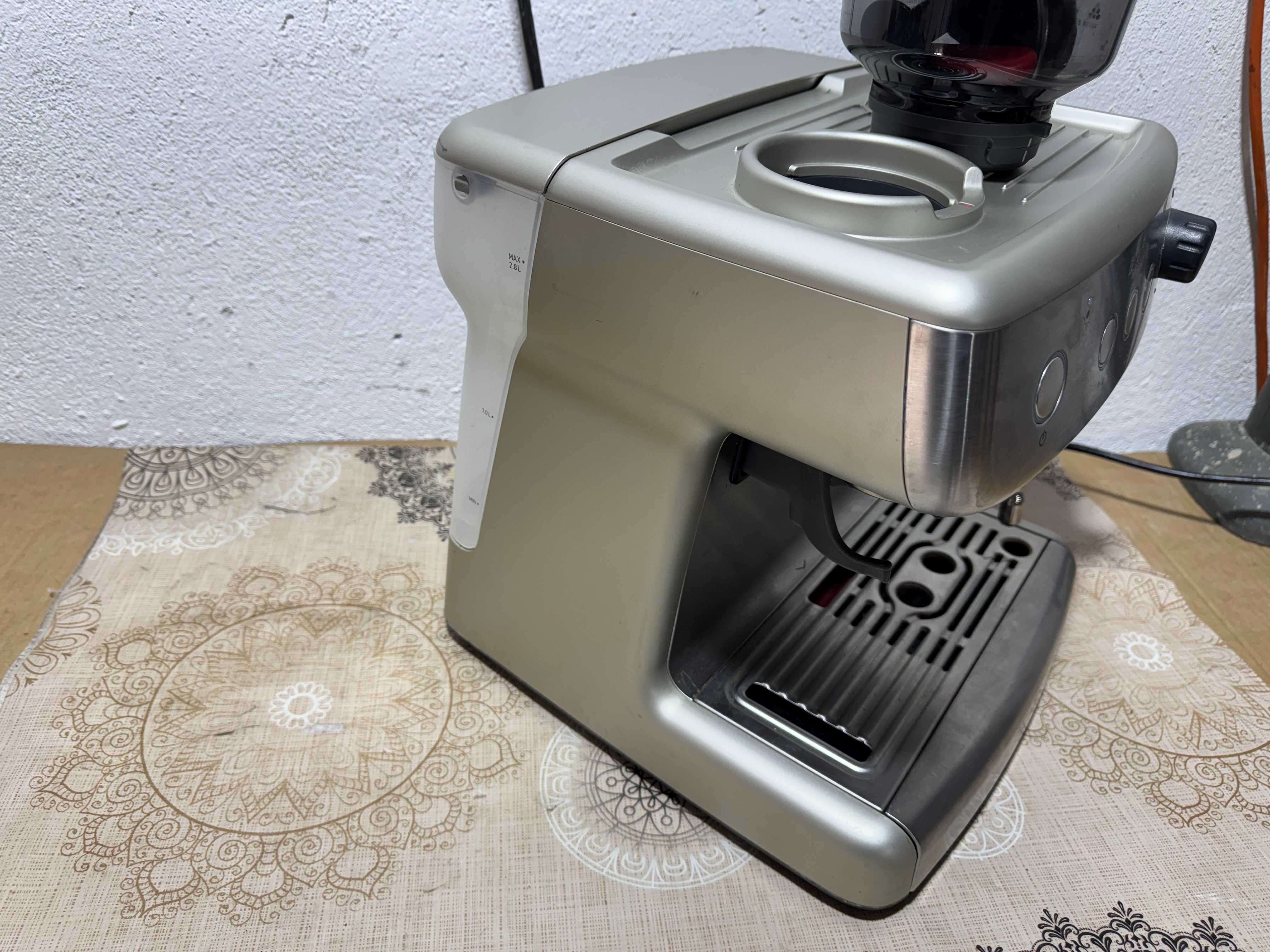 Кафемашина - Breville Barista Max