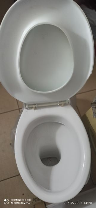 Vas și bazin WC instalație completă
