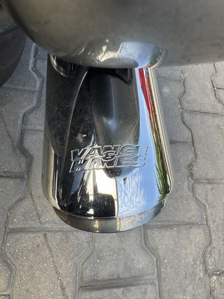 Kawasaki Vulcan VN 1700 - Nomad