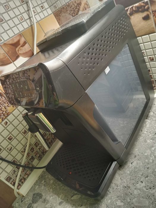 Кафе автомат "Philips", серия 1200