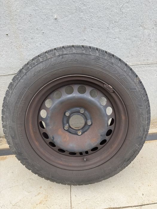 Set 4 cauciucuri iarna 195 65 15 + jante GM