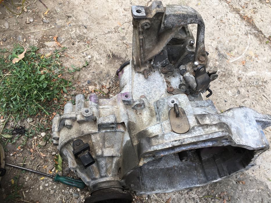 Cutie Viteze 5 Trepte Vw Golf4 Bora Skoda Octavia 1.9 Tdi Alh Agr 90Cp