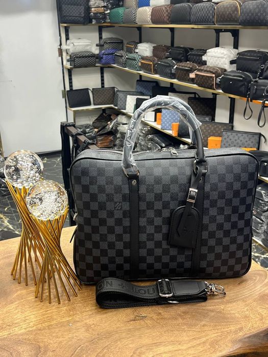 Мъжки чанти различни модели