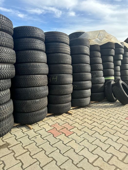Vând cauciucuri diferite mărimi, aproape noi!