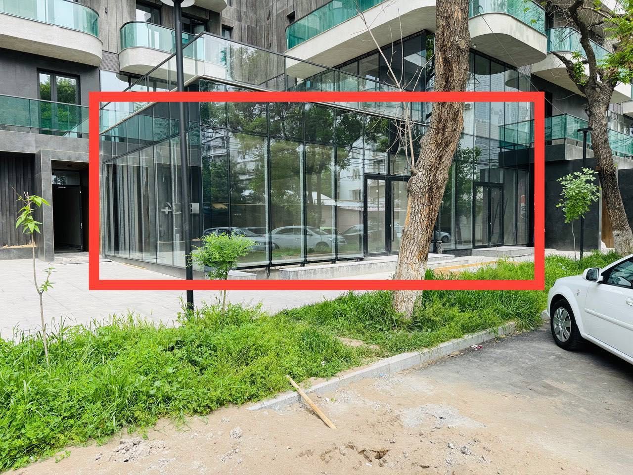 Parkwood Продаётся Коммерческое Помещение 385 м2 коробка ул.Нукусская