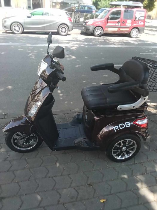 Triciclu electric
