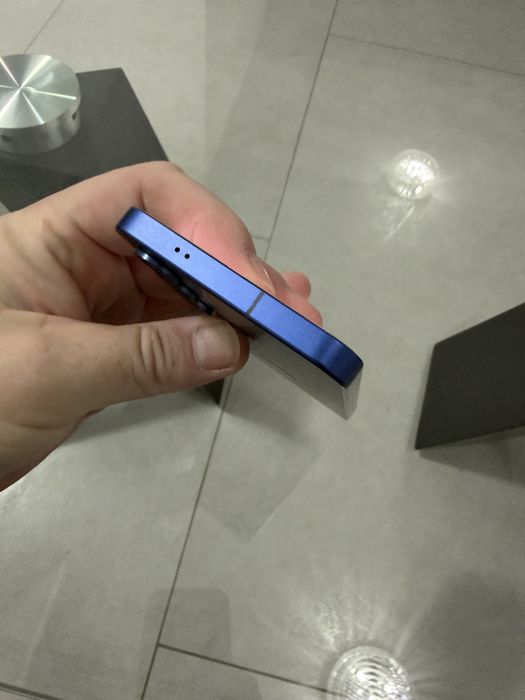 Samsung S25 navy 512GB / 12GB RAM • ca NOU • neverlocked