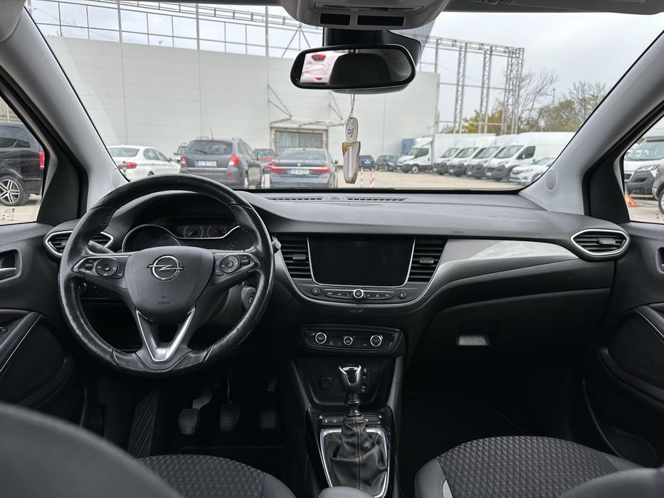 Opel crossland x 2019/km:98000/unic proprietar /stare noua