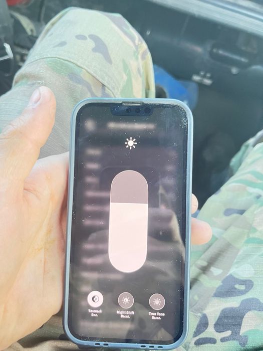Iphone 13 почти новый