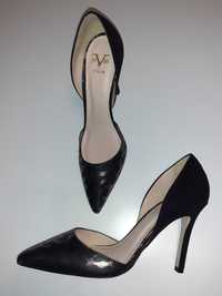 Дамски обувки Versace 19V69, 36 номер