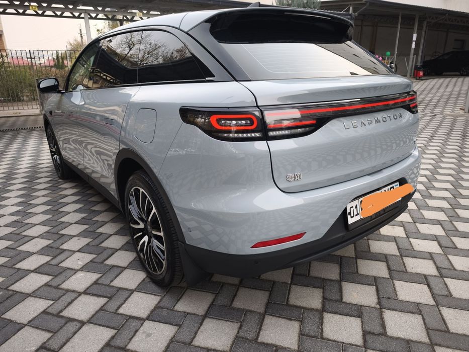 Leapmotor c11 hybrid