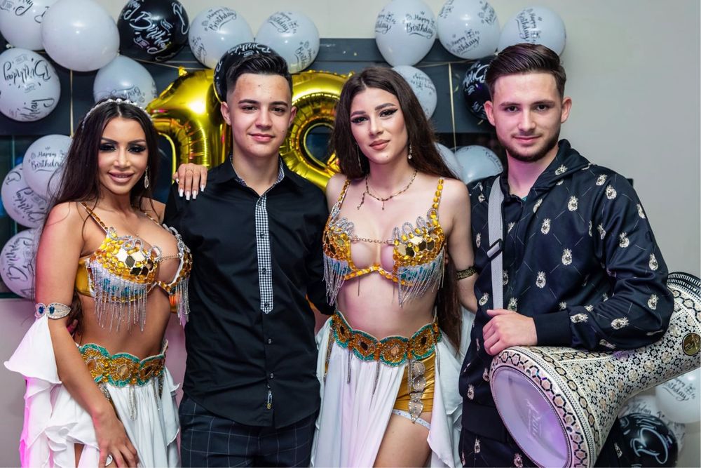 Dansatoare, Trupa de dans