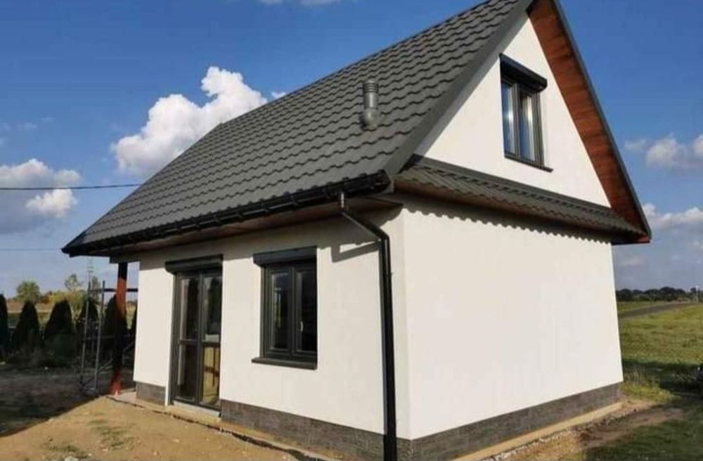 Case modulare pe structură metalică