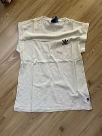 Tricou Adidas.