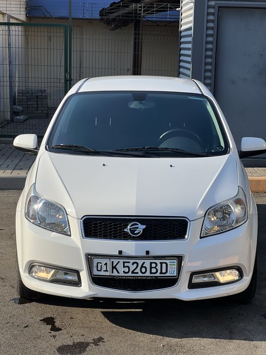 Nexia 3 2018 yil oq Ravon r3 holati ideal 30500km yurgan