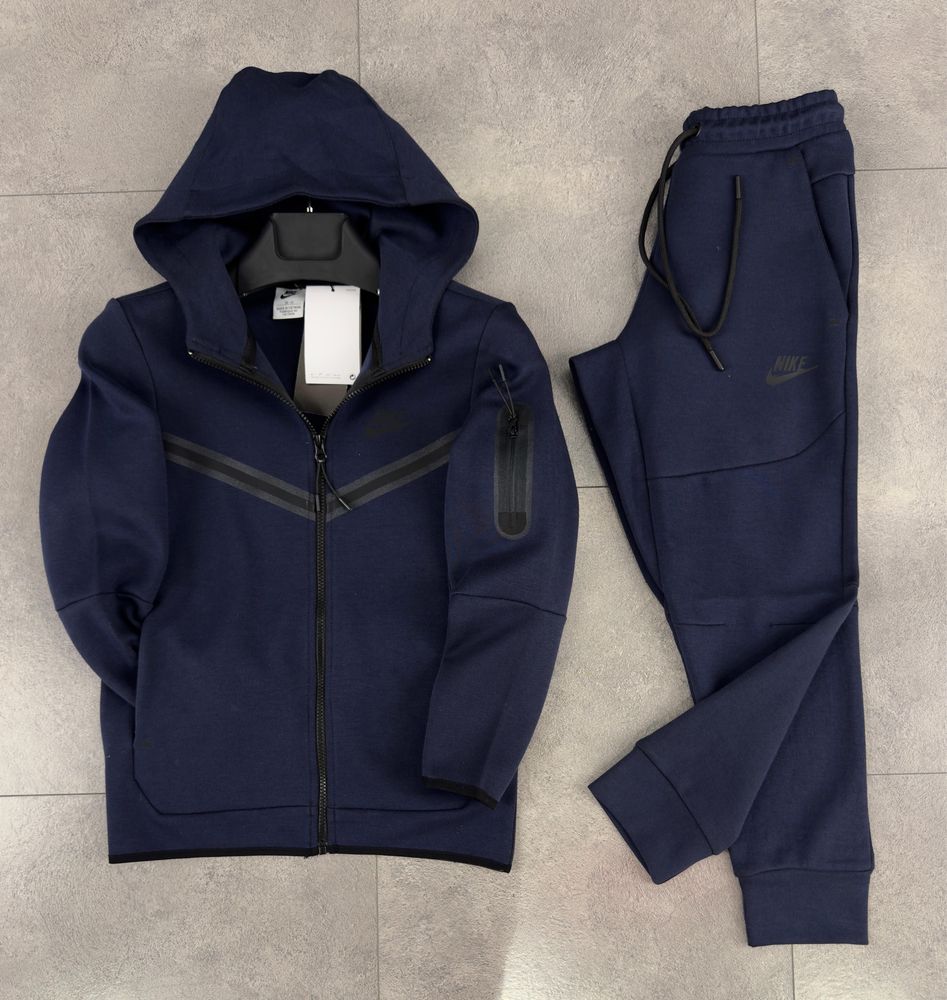 Детски памучен екип Nike Tech Fleece
