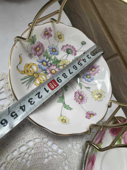 ROYAL ALBERT красиви кошнички за бонбони или малки плодове