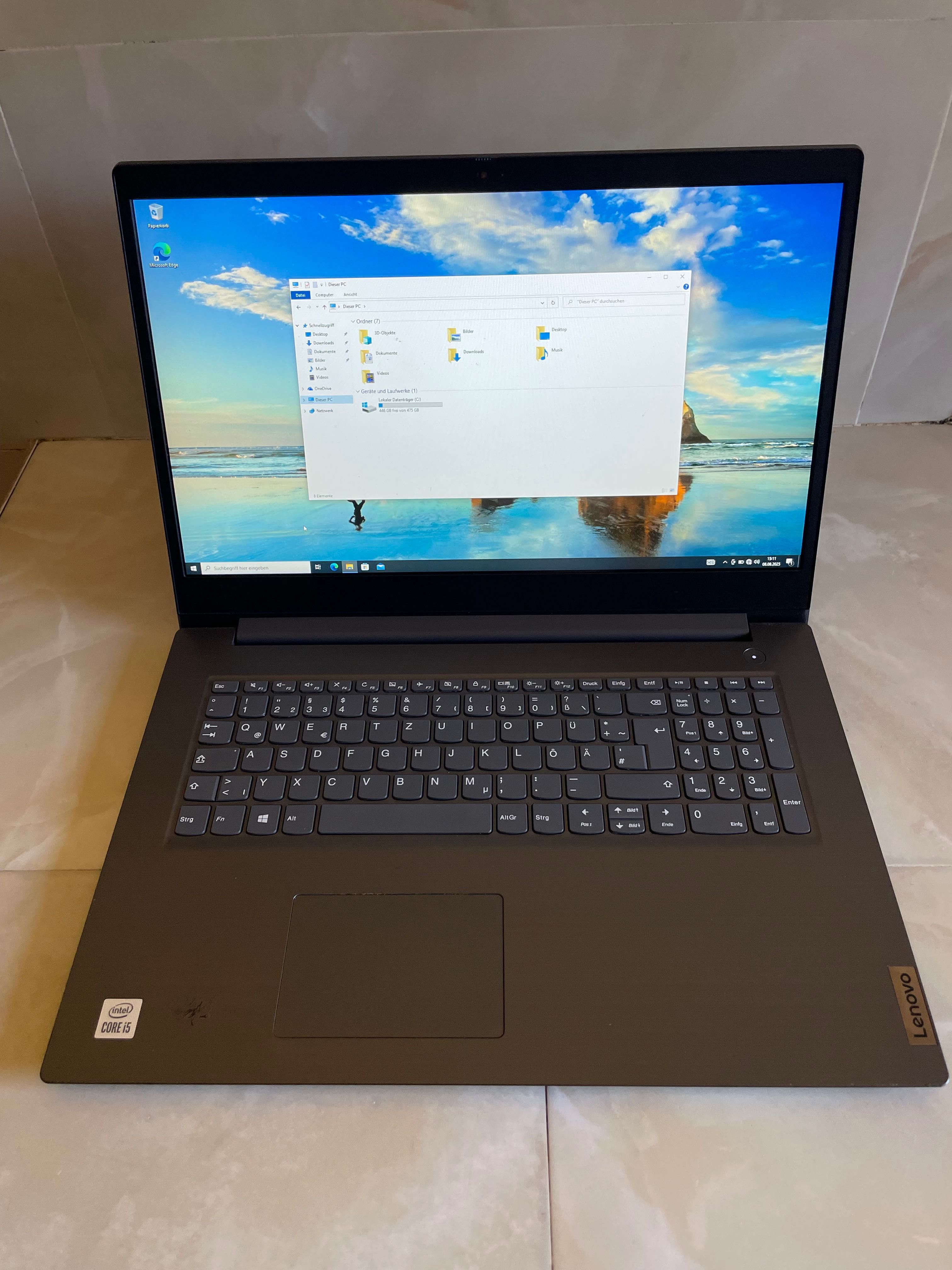 Lenovo V17 i5 10. Gen 512gb SSD 17”