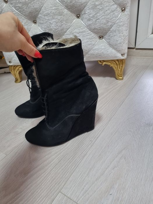 Botine din piele intoarsa cu blanita,Minelli,  39