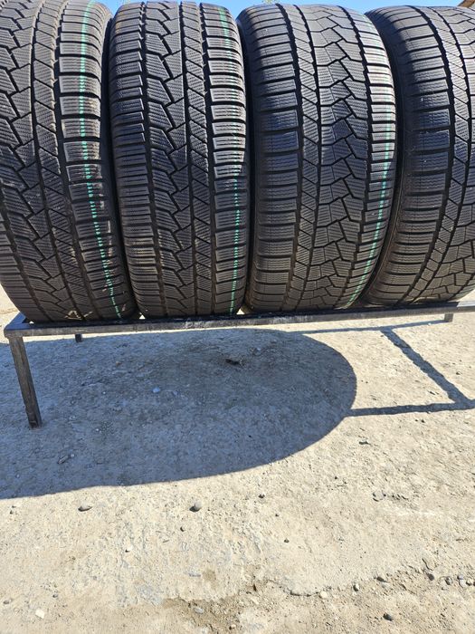 Vând anvelope iarna 275/40/20 245/45r20 CONTINENTAL Rsc