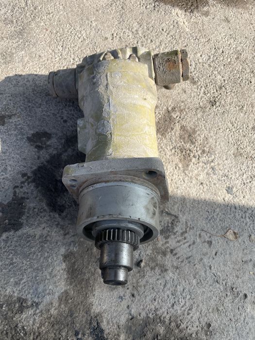 Насос спец техниканки сотилади