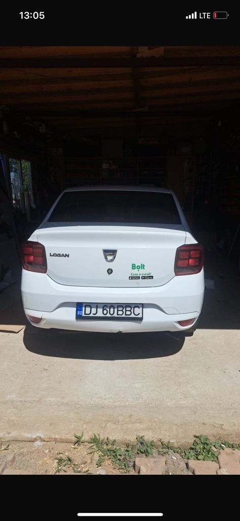 Vând Dacia Logan 2020