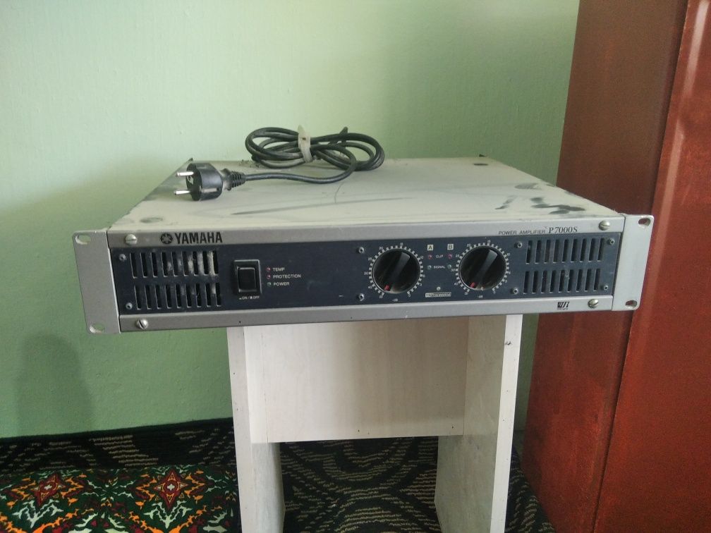 Yamaha  P 7000S усилитель