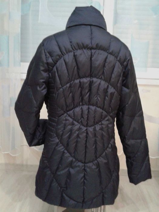 Стилно, топло зимно яке.