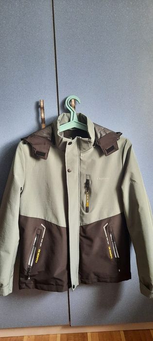 Продам одежду возраст 10-13 лет