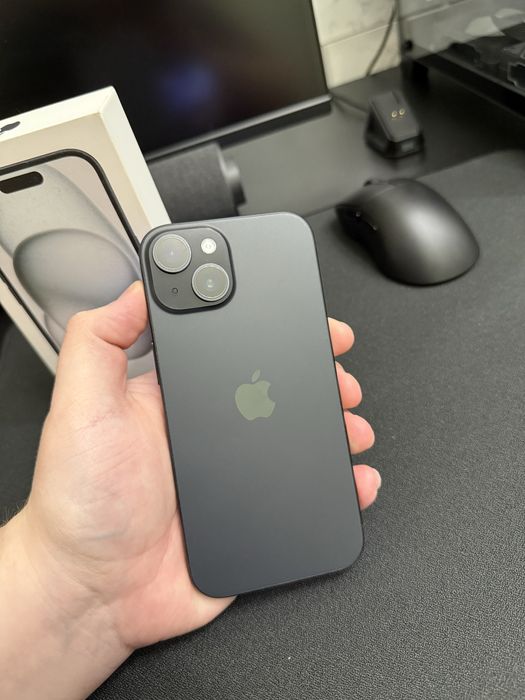 Продам Iphone 15 128gb