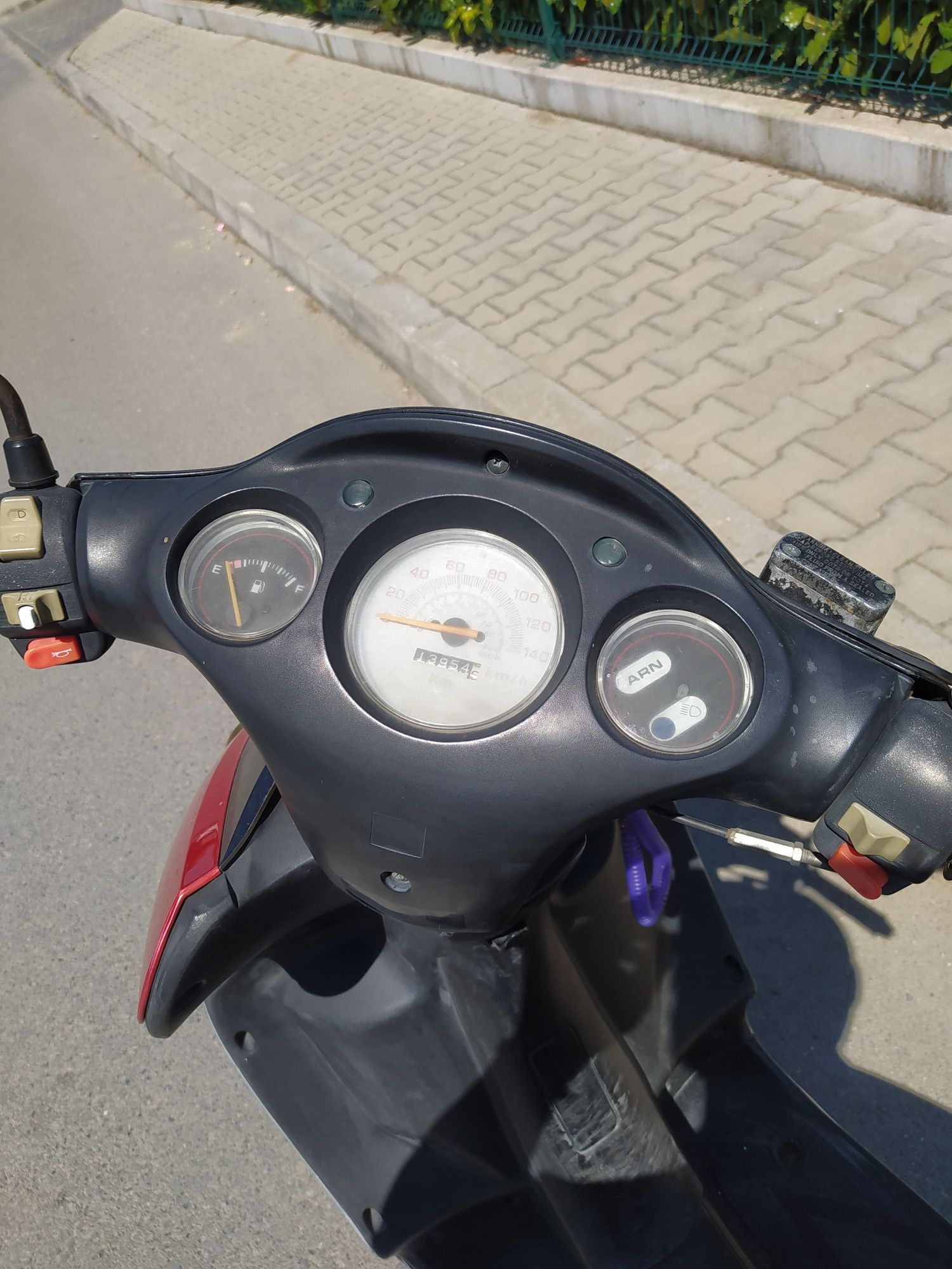 Продавам скутер KEEWAY arn 125