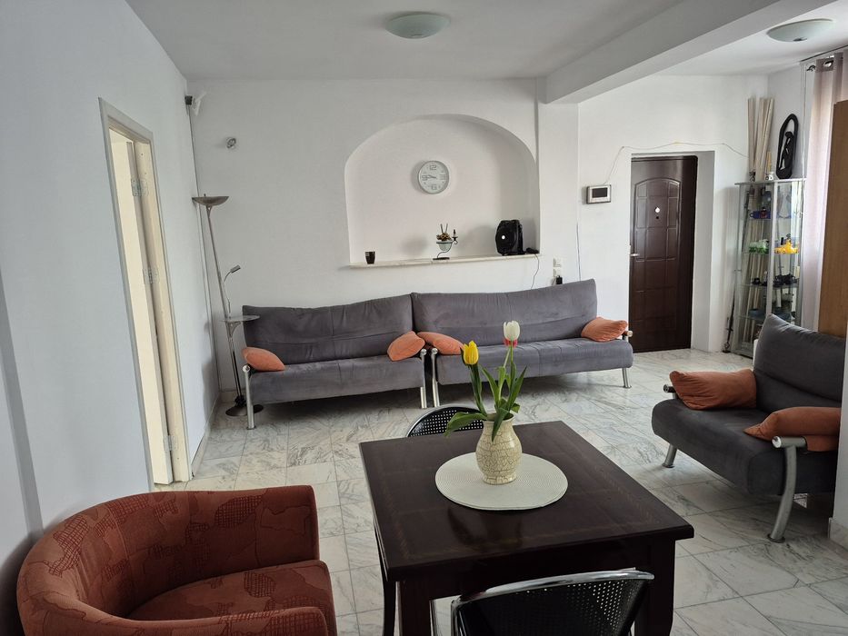 Apartament 5 Camere Sector 2