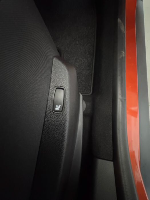 Dacia Duster 2022, 35.000km, Motor 1.0