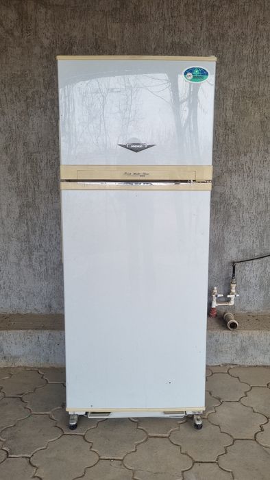 Холодильник Daewoo в хорошем состоянии