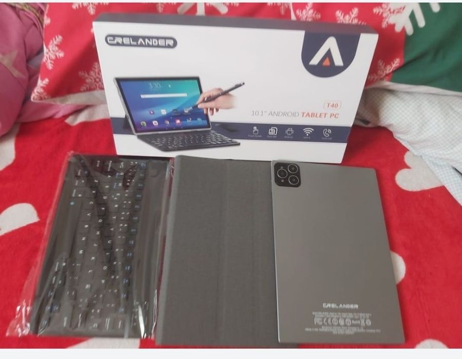 Vând tableta noua urgent  la preț de telefon