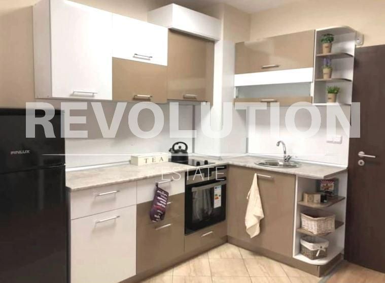 Дава се под наем Двустаен апартамент в Варна, Лятно кино Тракия - 60 кв.м за 550 € - Снимка #3