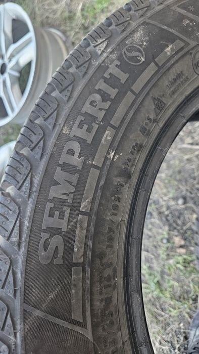 2бр като нови гуми 205 65 16 дот 24 семперит