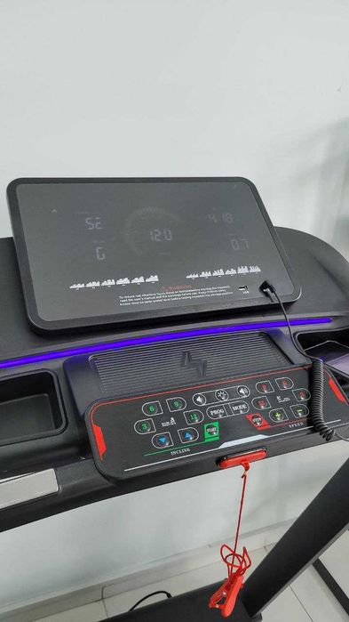 Беговая дорожка с монитором 150 kg