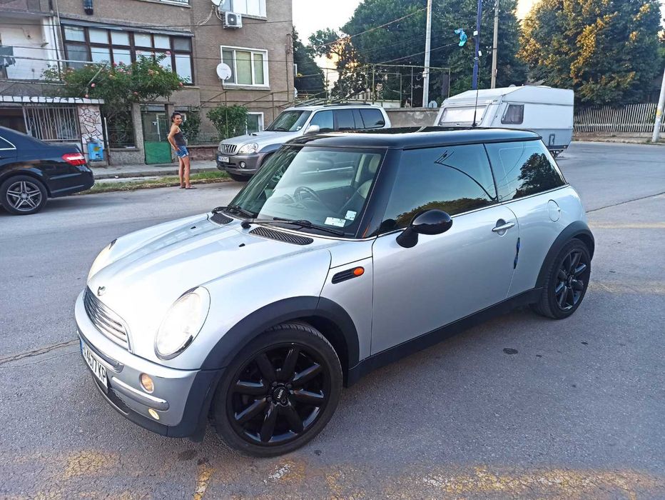 MINI COOPER 1,6, 2004 г.
116 К.С.